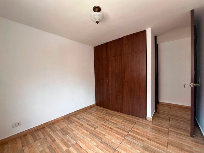 Apartamento de 3 alcobas en arriendo en Cumbres, Envigado, 73 m² · foto 11 de 15