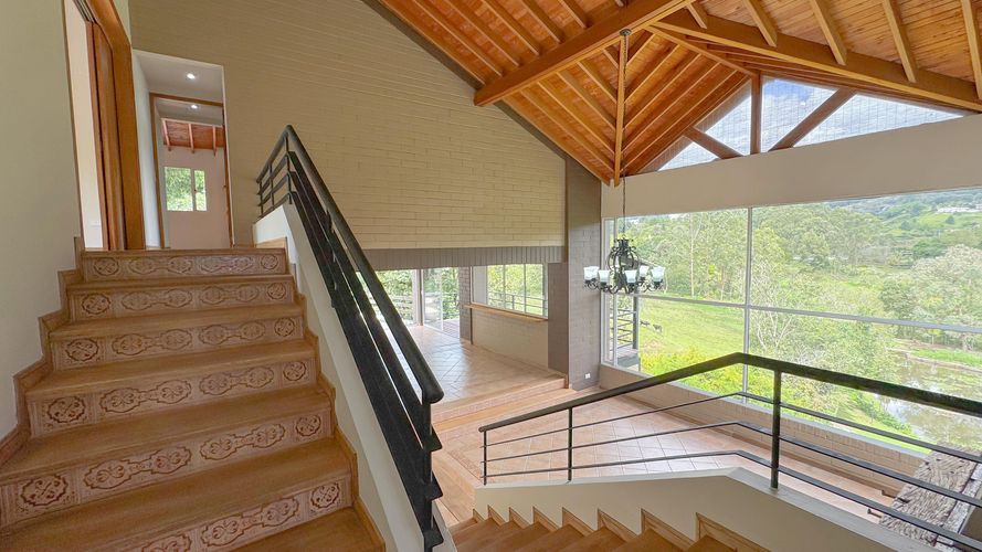 Casa de 3 alcobas en venta en Sajonia, Rionegro, 500 m² · foto 5 de 12