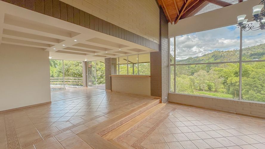 Casa de 3 alcobas en venta en Sajonia, Rionegro, 500 m² · foto 8 de 12