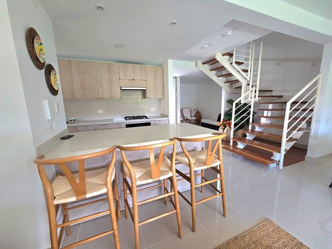Casa de 4 alcobas en venta en Las Mercedes, Jamundí, 203 m² · foto 3 de 24
