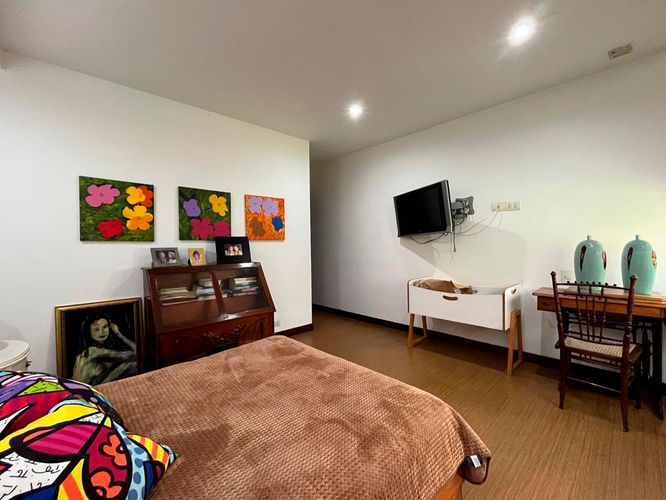 Apartamento de 4 alcobas en venta en El Poblado, Medellín, 305 m² · foto 18 de 20