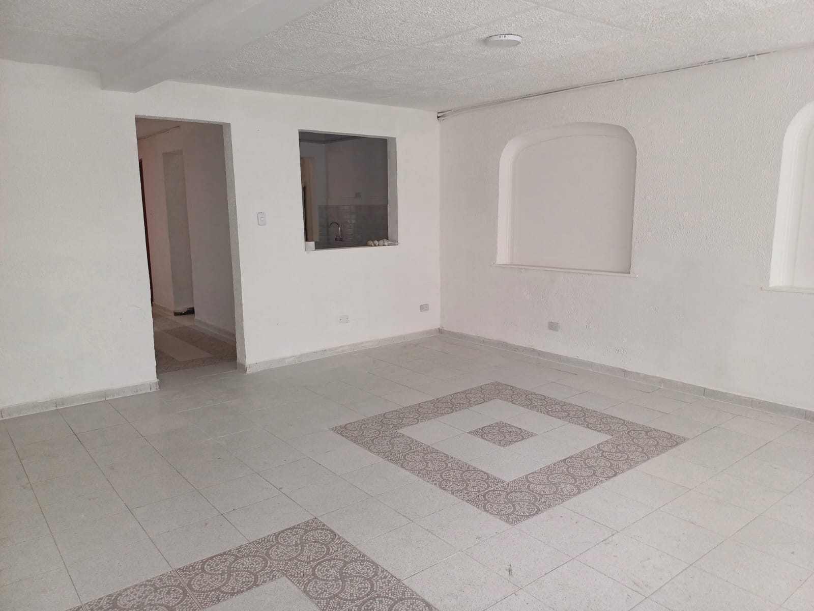 Casa en venta en San Rafael, Bogotá · foto 3 de 17