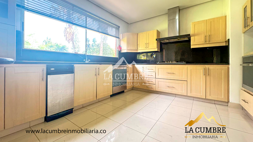 Casa de 4 alcobas en arriendo en El Campestre, Medellín, 420 m² · foto 7 de 20