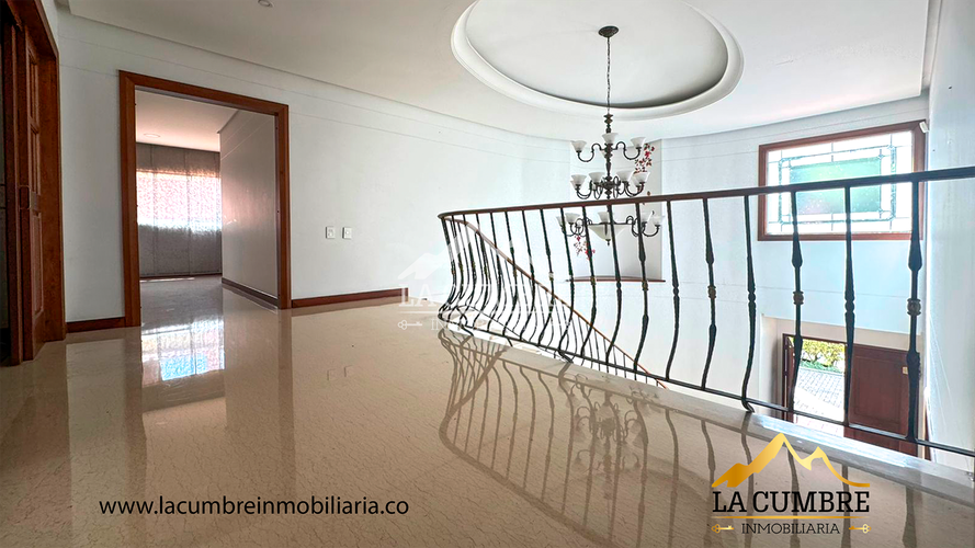 Casa de 4 alcobas en arriendo en El Campestre, Medellín, 420 m² · foto 8 de 20
