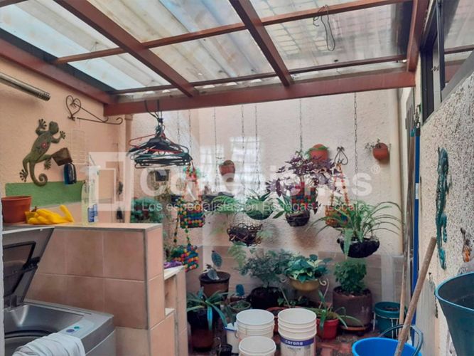 Casa de 3 alcobas en venta en Prado, Medellín, 128 m² · foto 5 de 16