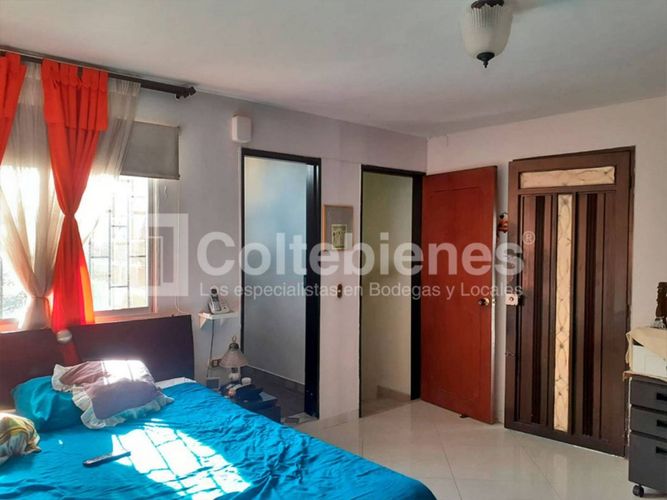 Casa de 3 alcobas en venta en Prado, Medellín, 128 m² · foto 9 de 16