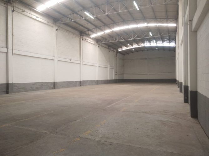 Bodega en venta en Parque De Caldas, La Estrella, 1160 m² · foto 6 de 19