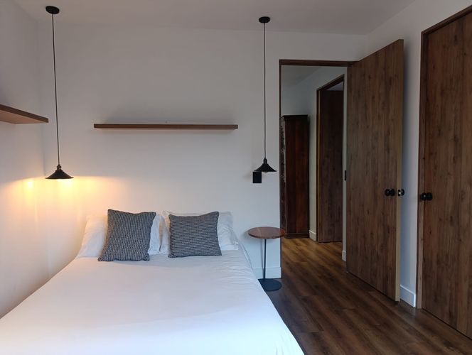 Apartamento de 3 alcobas en arriendo en El Poblado, Medellín, 223 m² · foto 9 de 19