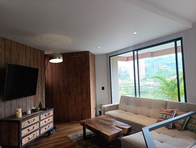 Apartamento de 3 alcobas en venta en El Poblado, Medellín, 223 m² · foto 10 de 19