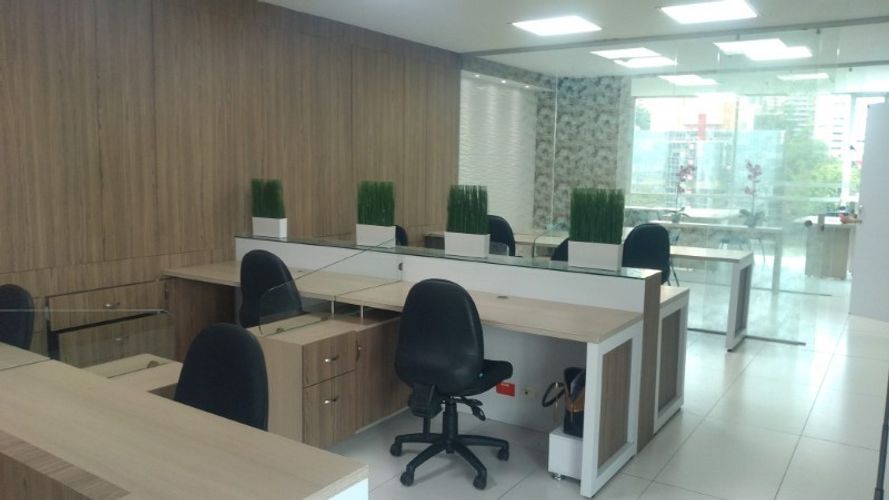 Oficina en arriendo en Villa Carlota, Medellín, 83 m² · foto 2 de 17