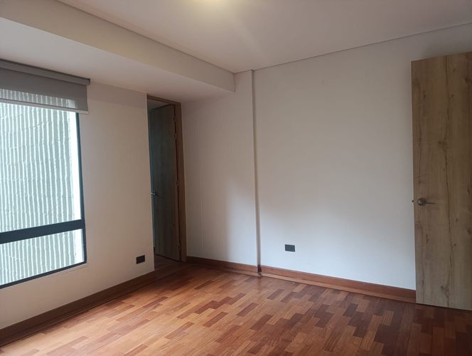 Apartamento de 3 alcobas en venta en El Poblado, Medellín, 212 m² · foto 6 de 19