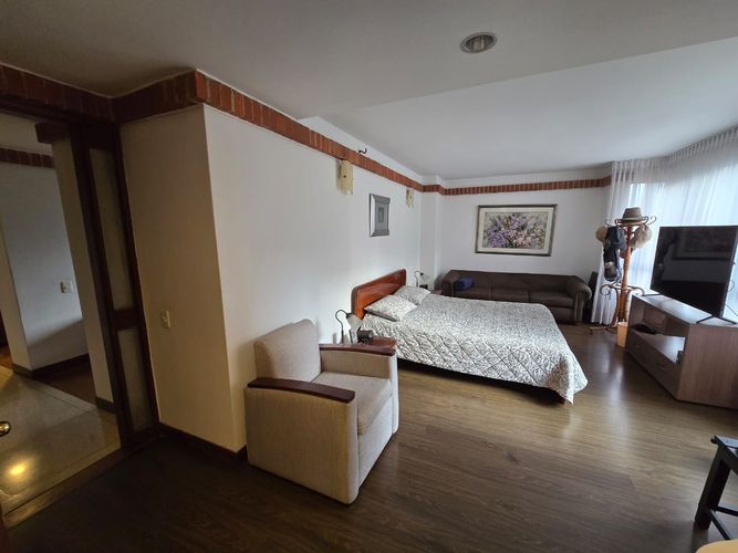 Apartamento de 3 alcobas en venta en Los Balsos, Medellín, 189 m² · foto 7 de 24