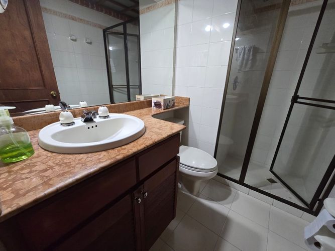 Apartamento de 3 alcobas en venta en Los Balsos, Medellín, 189 m² · foto 14 de 24