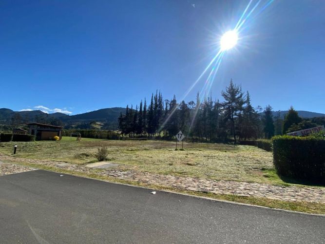 Lote en venta en Condominio Sikasue, La Calera, 1900 m² · foto 3 de 4