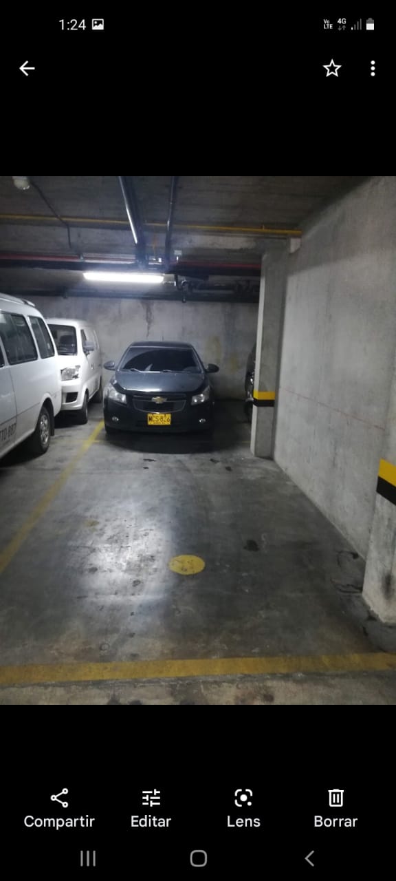 Casa en venta en Portales Del Norte, Bogotá · foto 4 de 18