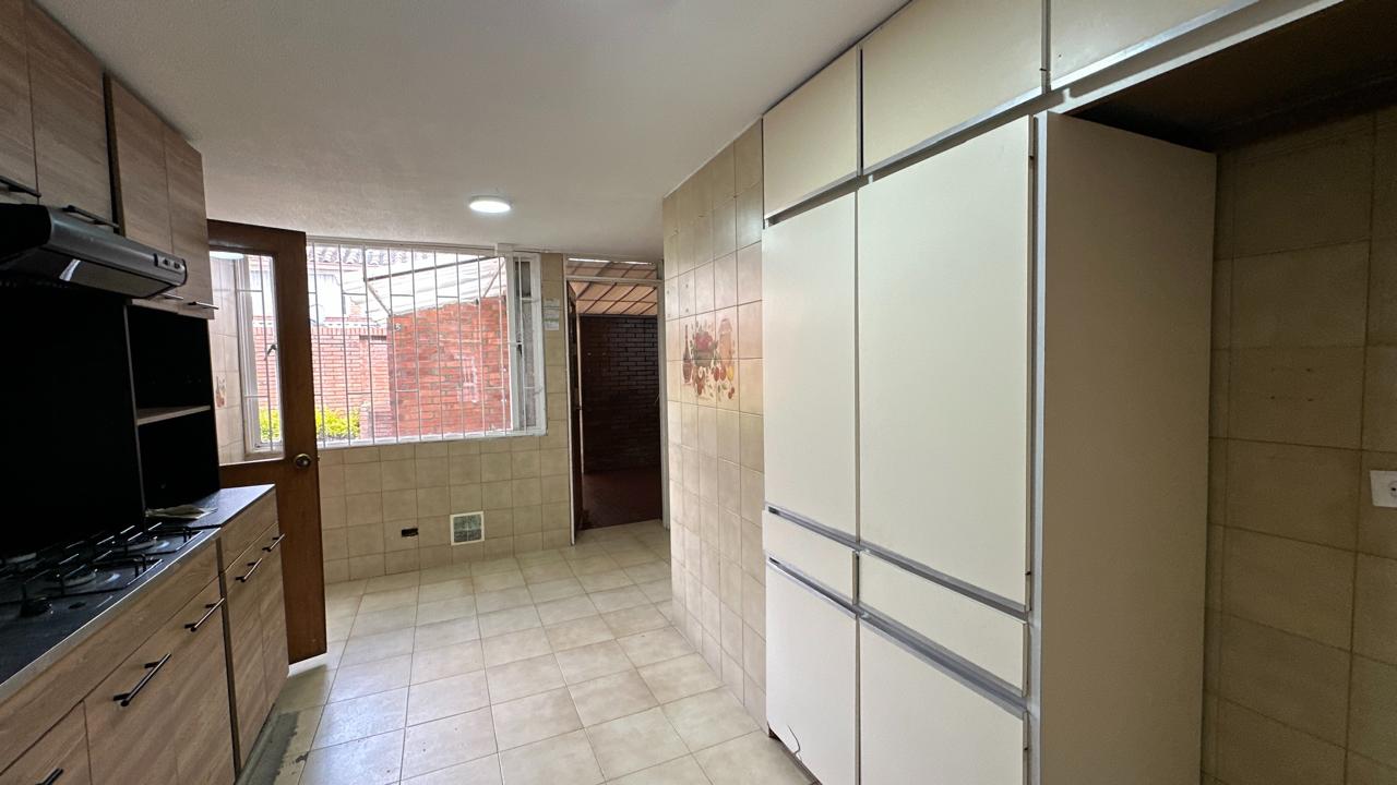 Casa en venta en Monaco, Bogotá · foto 9 de 24