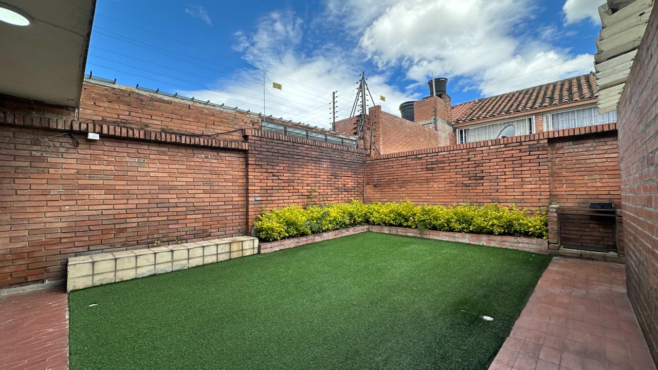 Casa en venta en Monaco, Bogotá · foto 18 de 24