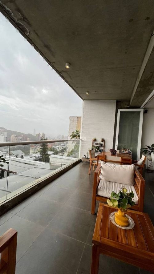 Apartamento de 3 alcobas en venta en Arboledas, Cali, 192 m² · foto 2 de 20