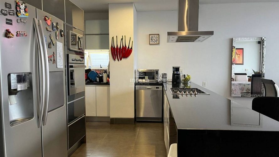 Apartamento de 3 alcobas en venta en Arboledas, Cali, 192 m² · foto 11 de 20