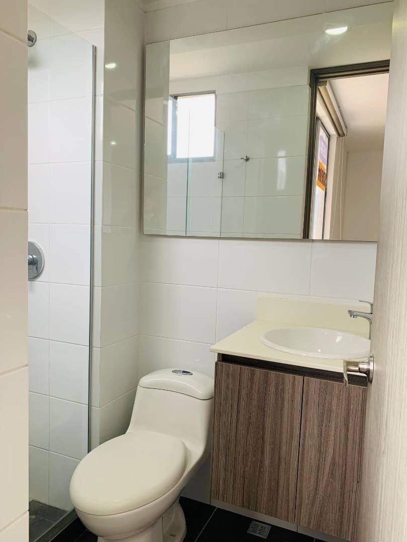 Apartamento en arriendo en Ciudad Del Río, Medellín · foto 19 de 20