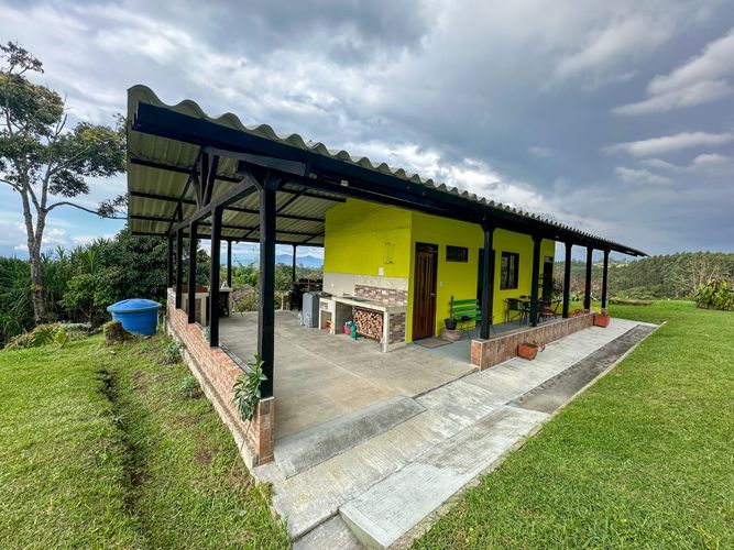 Finca en venta en Arabia, Pereira, 12800 m² · foto 20 de 22