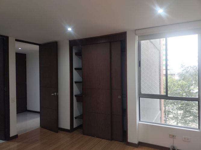 Apartamento de 3 alcobas en arriendo en El Poblado, Medellín, 88 m² · foto 12 de 18