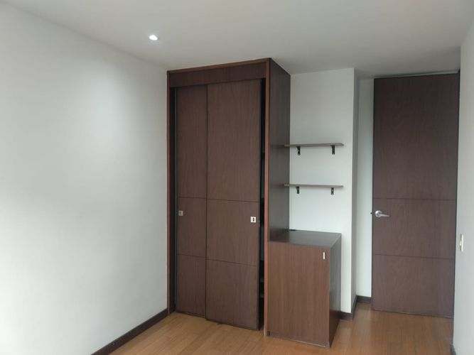 Apartamento de 3 alcobas en arriendo en El Poblado, Medellín, 88 m² · foto 15 de 18