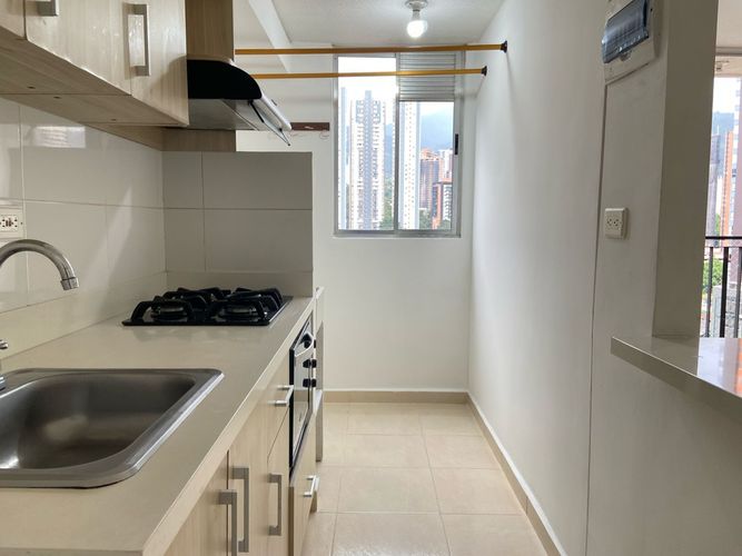 Apartamento de 3 alcobas en arriendo en Entreamigos, Sabaneta, 60 m² · foto 4 de 18