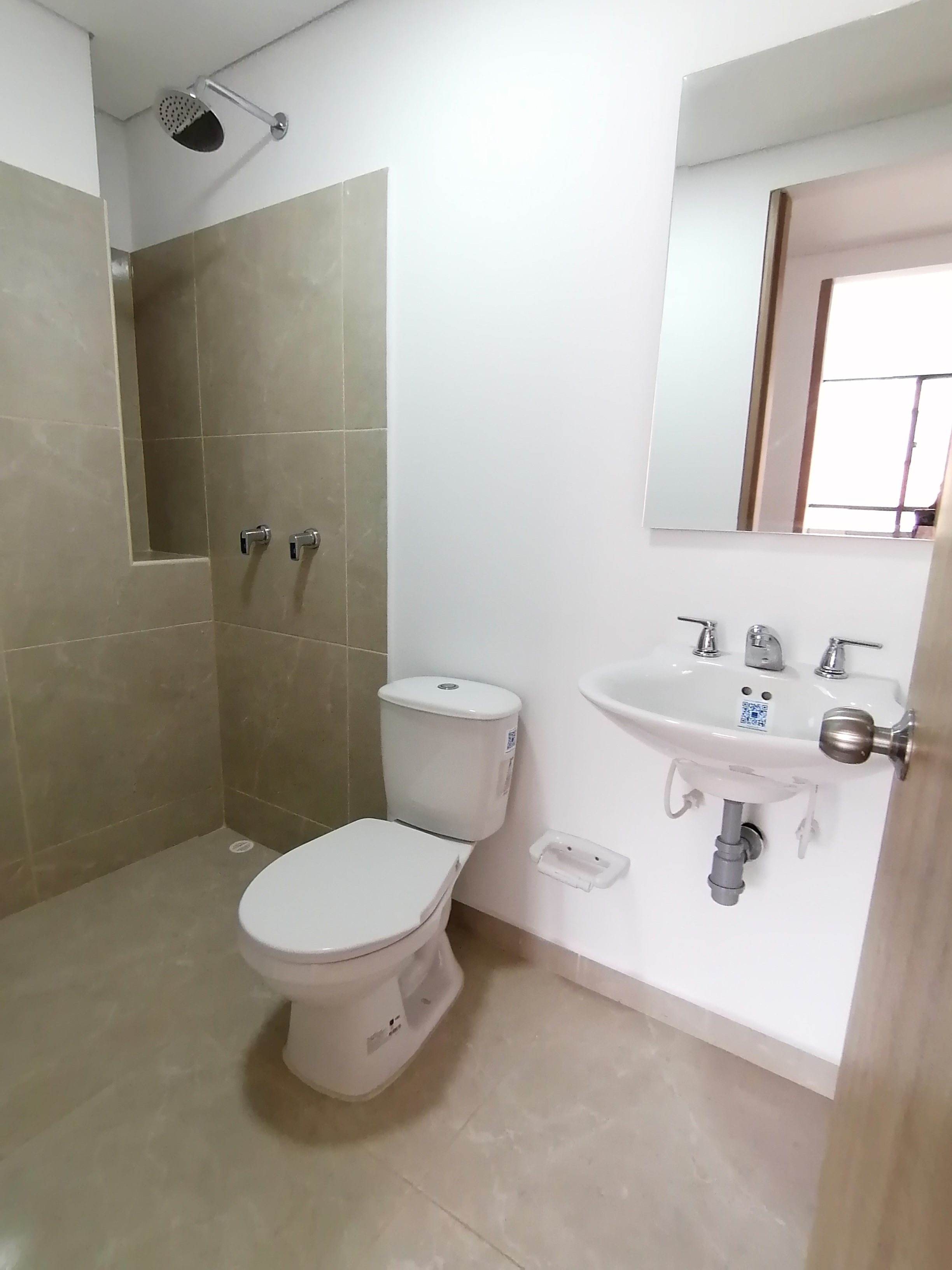 Apartamento en venta en Lagos De Torca, Bogotá · foto 9 de 24