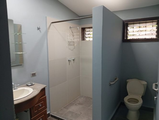 Oficina en venta en El Poblado, Medellín, 1000 m² · foto 15 de 18