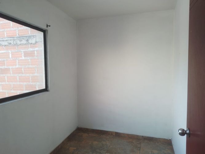 Oficina en venta en La America, Medellín, 280 m² · foto 4 de 12