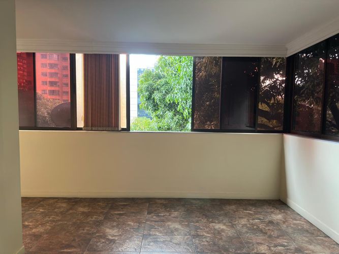 Apartamento de 3 alcobas en arriendo en El Poblado, Medellín, 300 m² · foto 10 de 18