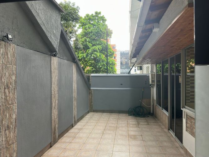 Apartamento de 3 alcobas en arriendo en El Poblado, Medellín, 300 m² · foto 18 de 18