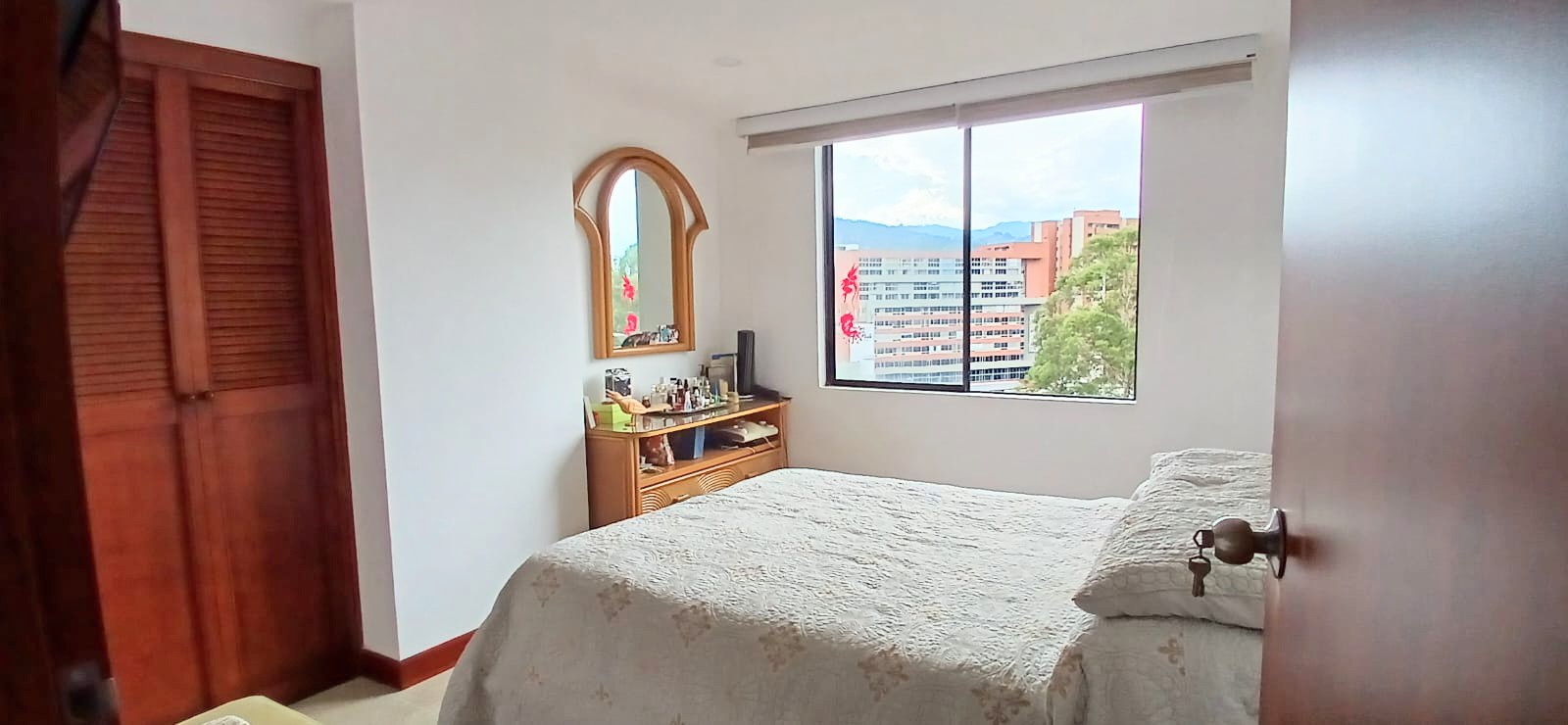 Apartamento en venta en El Campestre, Medellín · foto 5 de 18