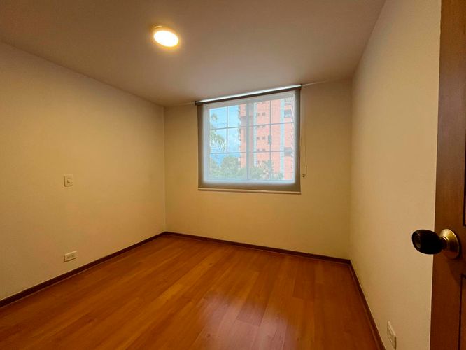 Apartamento de 3 alcobas en arriendo en Las Lomas, Medellín, 91 m² · foto 10 de 14