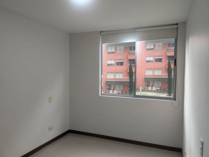 Apartamento de 3 alcobas en arriendo en El Poblado, Medellín, 73 m² · foto 10 de 14