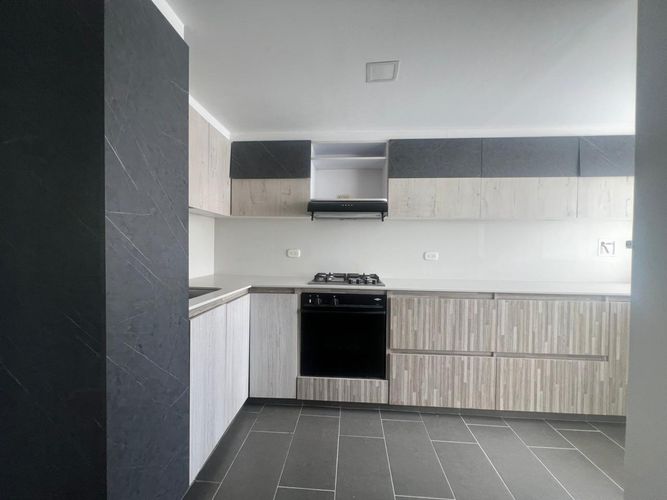 Apartamento en arriendo en El Poblado, Medellín, 100 m² · foto 7 de 16