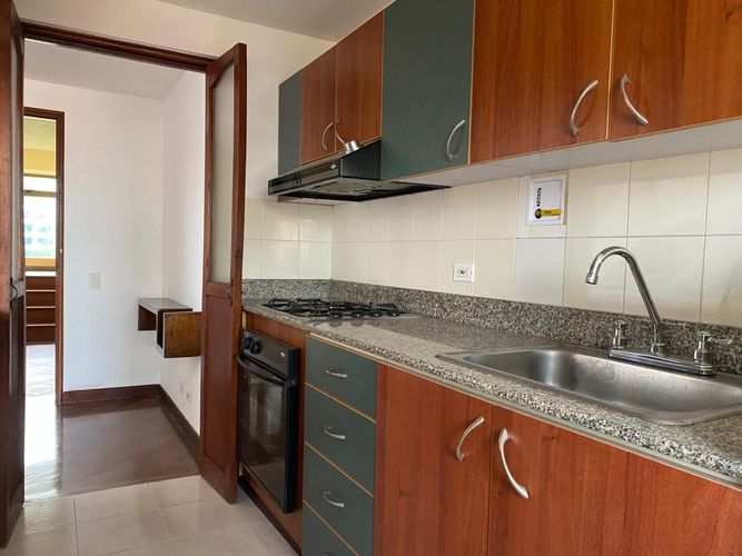 Apartamento de 1 alcoba en arriendo en El Poblado, Medellín, 54 m² · foto 5 de 14