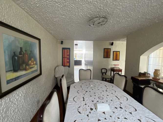 Casa de 3 alcobas en venta en Pontevedra, Bogotá, 210 m² · foto 5 de 24