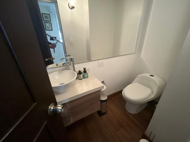 Casa de 3 alcobas en venta en Pontevedra, Bogotá, 210 m² · foto 7 de 24