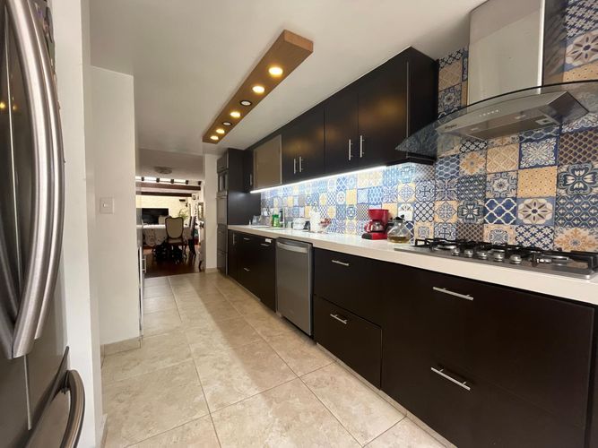 Casa de 3 alcobas en venta en Pontevedra, Bogotá, 210 m² · foto 8 de 24