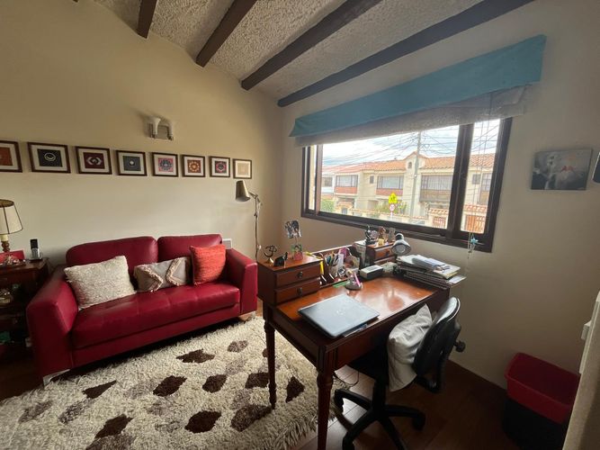 Casa de 3 alcobas en venta en Pontevedra, Bogotá, 210 m² · foto 21 de 24