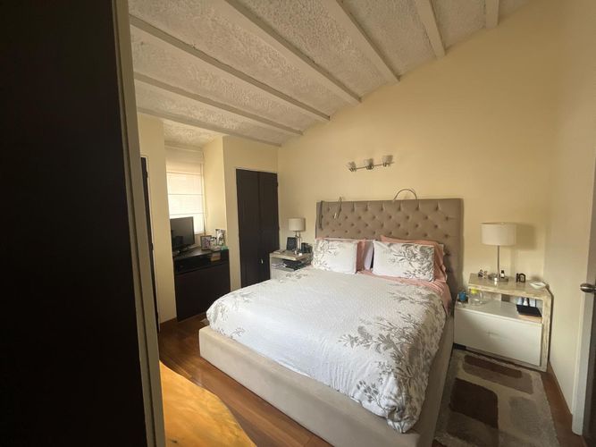 Casa de 3 alcobas en venta en Pontevedra, Bogotá, 210 m² · foto 23 de 24