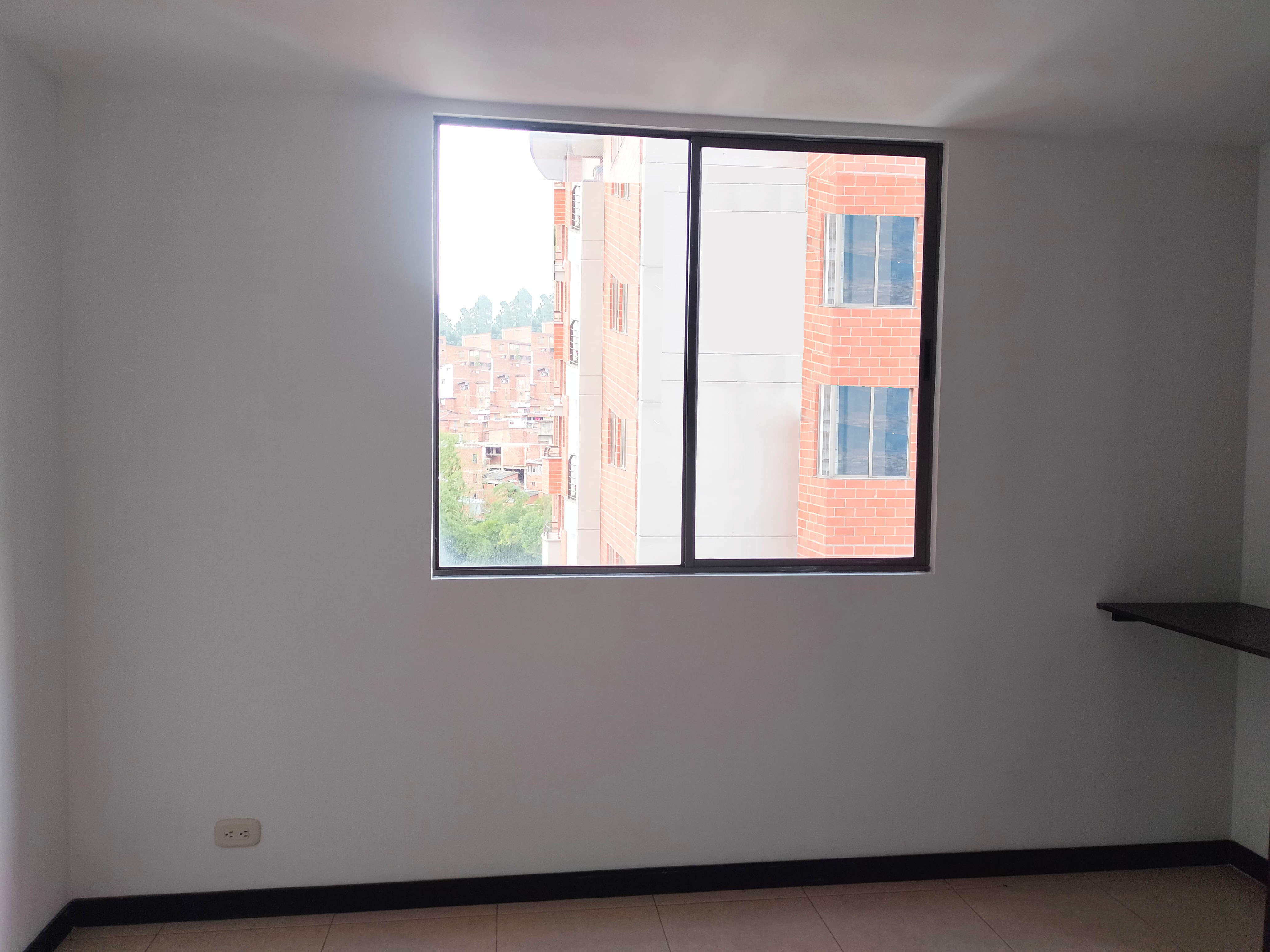 Apartamento en arriendo en El Poblado, Medellín · foto 9 de 14