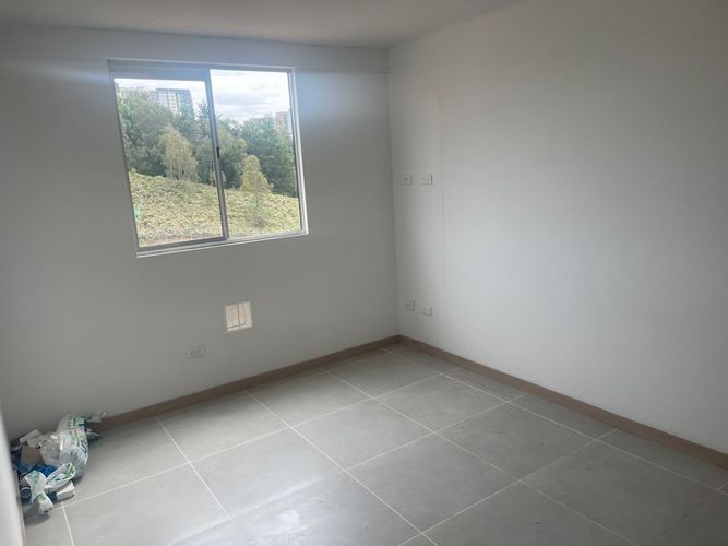 Apartamento de 2 alcobas en venta en Fontibon, Rionegro, 71 m² · foto 9 de 16