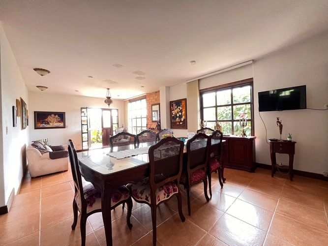 Casa de 4 alcobas en venta en El Retiro, 243 m² · foto 5 de 20