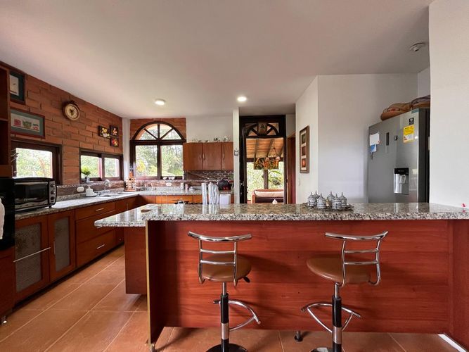 Casa de 4 alcobas en venta en El Retiro, 243 m² · foto 7 de 20