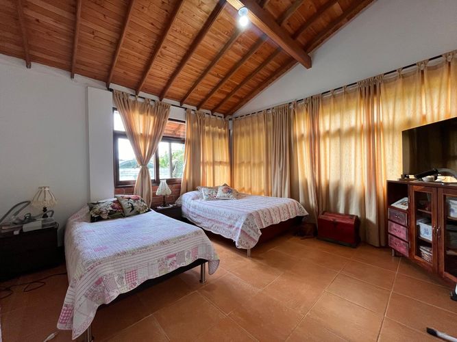 Casa de 4 alcobas en venta en El Retiro, 243 m² · foto 11 de 20