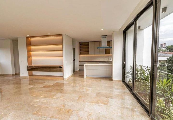 Apartamento de 3 alcobas en venta en Pance, Cali, 251 m² · foto 4 de 21