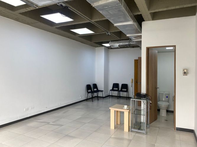 Oficina en arriendo en El Poblado, Medellín, 36 m² · foto 7 de 7